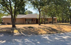 328 County Road 4664, Leonard, TX 75452
