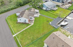 18 Beacon Drive, Waretown, NJ 08758