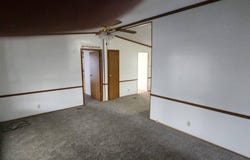 105 Eagle Cir, Elyria, OH 44035