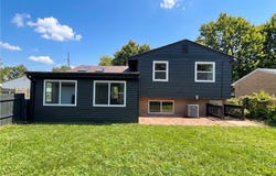 793 Georgetown Avenue, Elyria, OH 44035