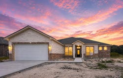 131 Lasso Loop, Lorena, TX 76655
