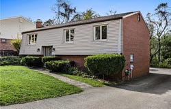 522 Saint George Dr, N Versailles, PA 15137
