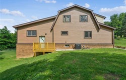 171 Goodview Dr, Apollo, PA 15613