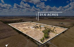 1801 County Road 470, Coupland, TX 78615