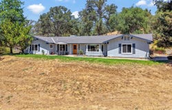 41820 Dillon Circle, Ahwahnee, CA 93601