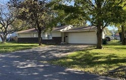 2302 Sears Street, Valparaiso, IN 46383