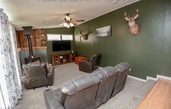 1565 Capehart Road, Leon, WV 25123