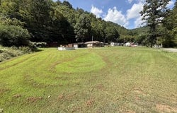 126 Feds Creek Dicks Fork, Fedscreek, KY 41524