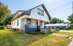 520 Monroe Ave, Moberly, MO 65270