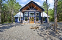 285 Bear Pine Trail, Broken Bow, OK 74728