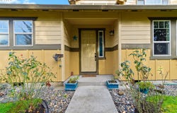 216 NW 24TH St, BattleGround, WA 98604
