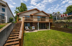 727 E Northshore Drive, Syracuse, IN 46567-2140