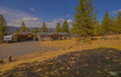 5190 Lakeview Rd, Orofino, ID 83544