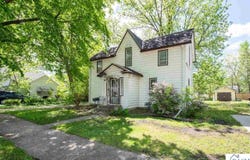 610 SE 3rd Avenue, Waseca, MN 56093