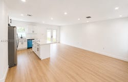 1870 NE 154th Ter, North Miami Beach, FL 33162