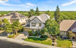 1461 Biarritz St, Tracy, CA 95304