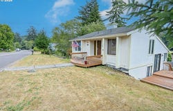 1511 RANCH Rd, Reedsport, OR 97467