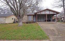 6305 Emerald Forest Dr, Austin, TX 78745