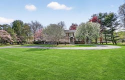 1 Vivian Place, Montebello, NY 10901
