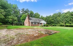 2588 Chalk Level Road, Alberta, VA 23821