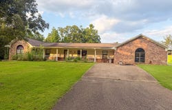 8240 County Road 701, Ripley, MS 38663