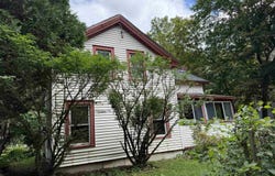 686 Route 30, Dorset, VT 05261