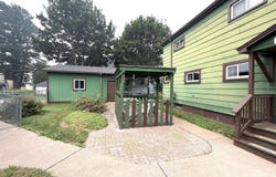 518 E RIDGE STREET, ISHPEMING, MI 49849-2133