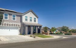 697 Expedition Way, Madera, CA 93636