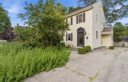 701 S Elm Street, Three Oaks, MI 49128