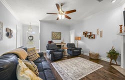 28025 Foxfire Ave, Walker, LA 70785