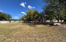 911 Mccarty Avenue, Rule, TX 79547
