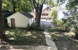 607 Leonard Avenue, DeKalb, IL 60115