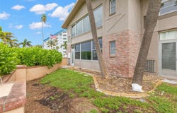 2 CAUSEWAY Boulevard, DUNEDIN, FL 34698