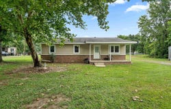 175 Charlie Loop Road, Lonoke, AR 72086