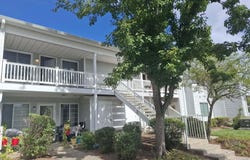 26 Larkspur Court, Bedminster, NJ 07921