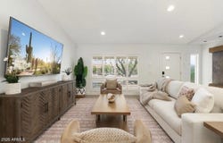 2347 E MESCAL Street, Phoenix, AZ 85028
