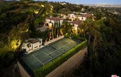 1407 Davies Dr, Beverly Hills Post Office, CA 90210