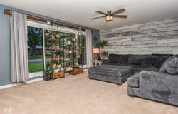 327 Brookside Lane, Plainfield, IN 46168
