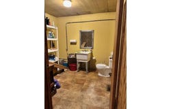 27 Court Square, Alton, MO 65606