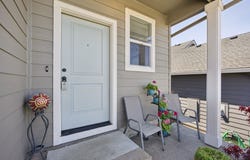 976 NE TRILLIUM Dr, Estacada, OR 97023