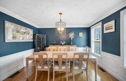103 Meadow Creek Dr, Dracut, MA 01826