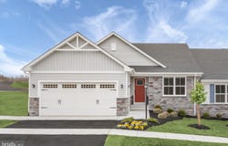 400 MINA CIRCLE, GREENCASTLE, PA 17225