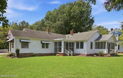 525 E 2nd Street, Washington, NC 27889