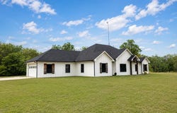 511 Interstate Highway 30 E, Sulphur Springs, TX 75482