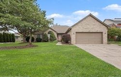 49316 Deerfield Park, Macomb Twp, MI 48044