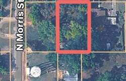 104 E Register Ave, Geneva, AL 36340