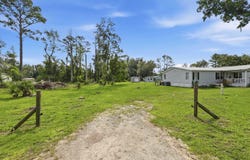 2220 Green Farm Road, Perry, FL 32347