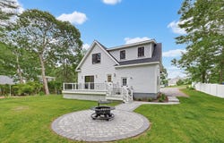 19 Puritan Road, Buzzards Bay, MA 02532