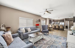 5450 E DEER VALLEY Drive, Phoenix, AZ 85054