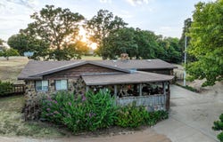 1414 3rd St, Pawnee, OK 74058